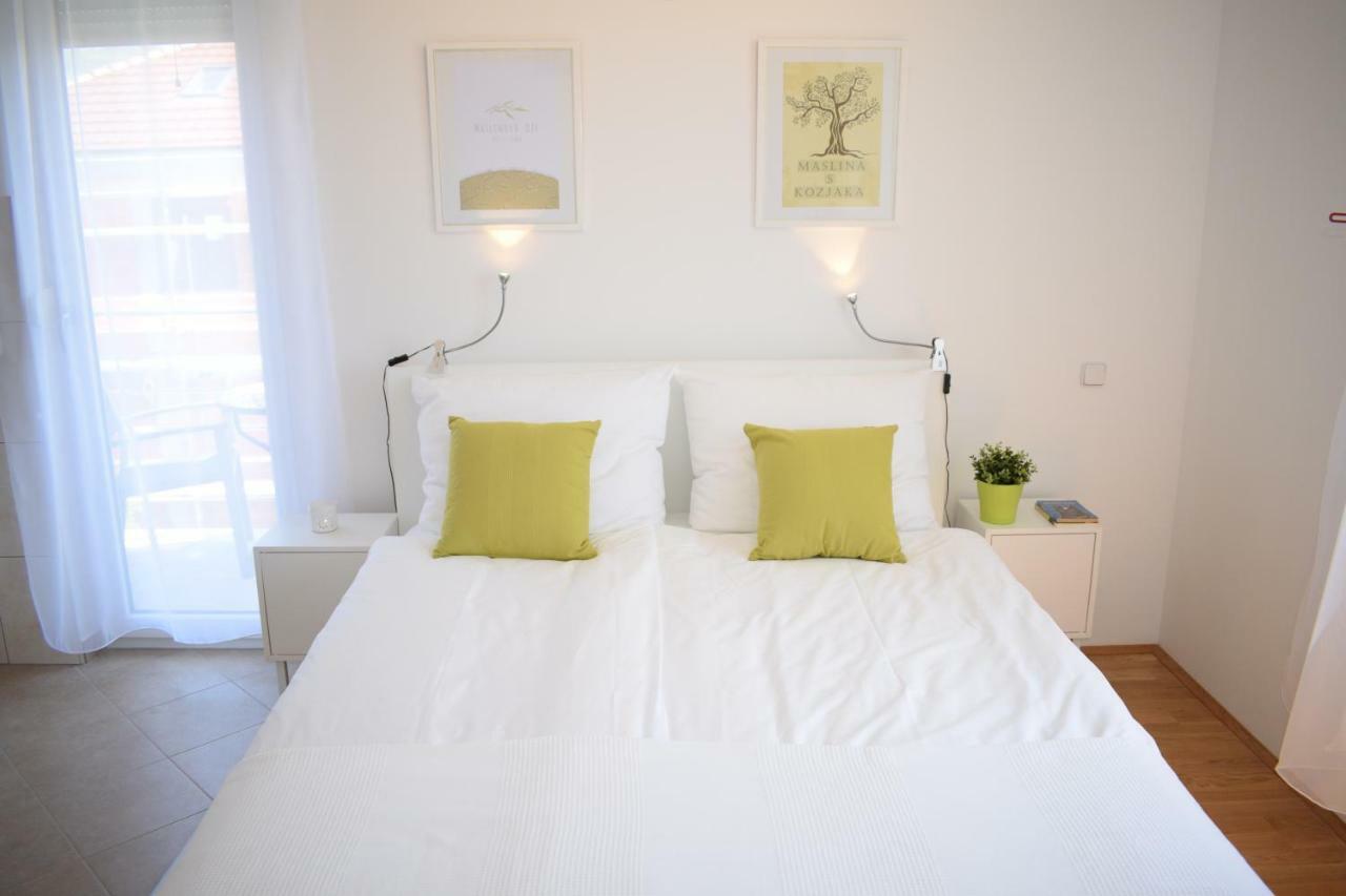 Apartments Villa Ornamenta Kaštela Zewnętrze zdjęcie